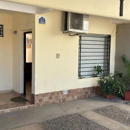 Duplex Lisandro San Rafael  Luaran gambar